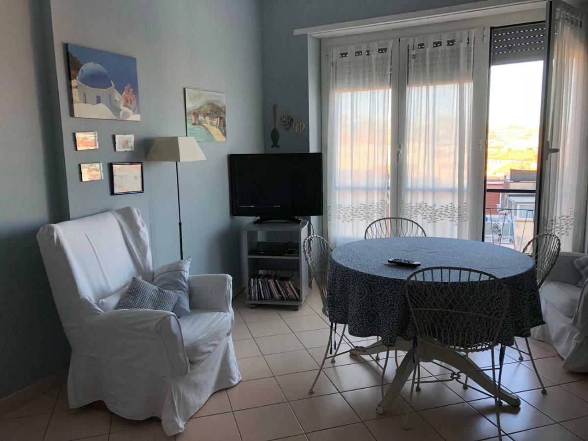 Appartamento Bellavista Con Parking Privato, A Un Passo Dal Teatro Ariston San Remo Kültér fotó