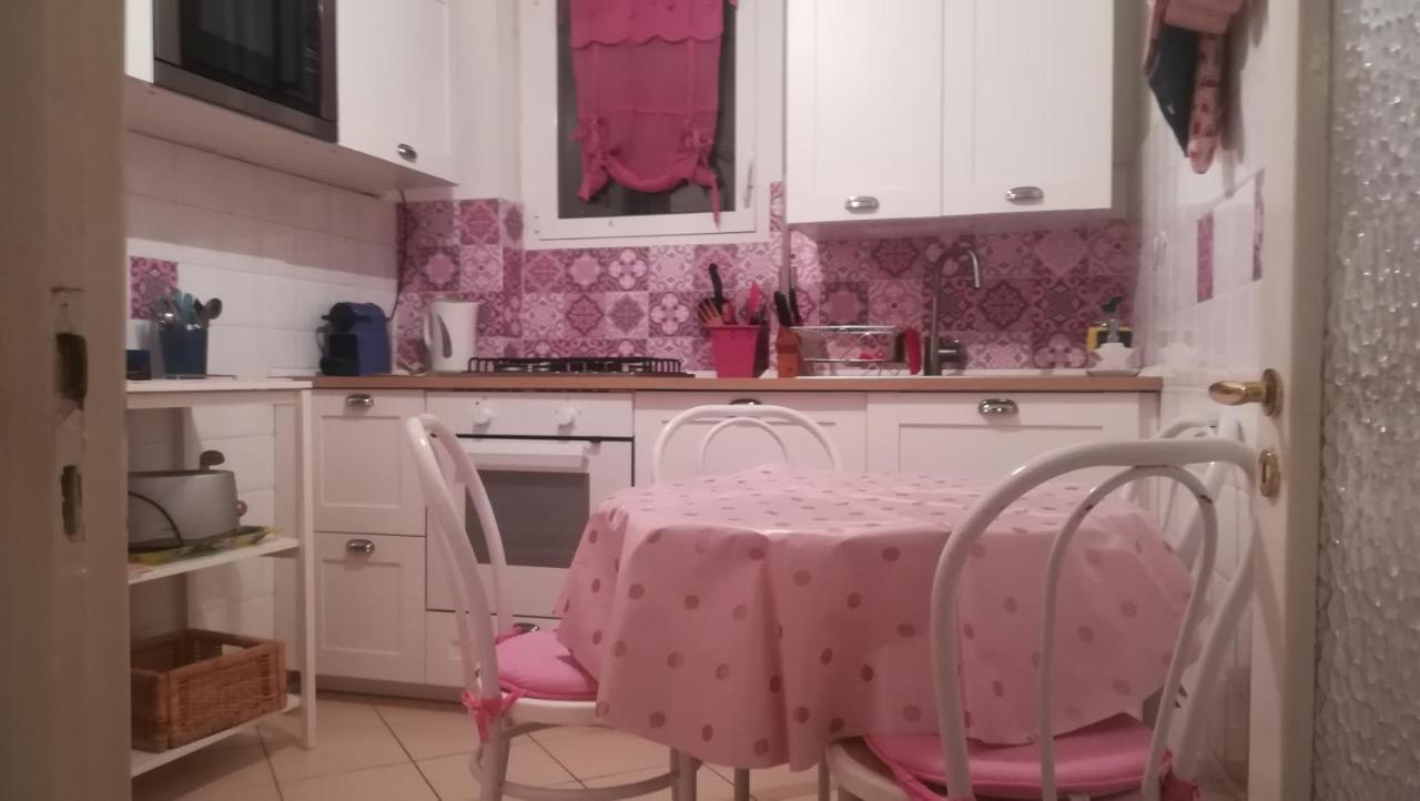 Appartamento Bellavista Con Parking Privato, A Un Passo Dal Teatro Ariston San Remo Kültér fotó